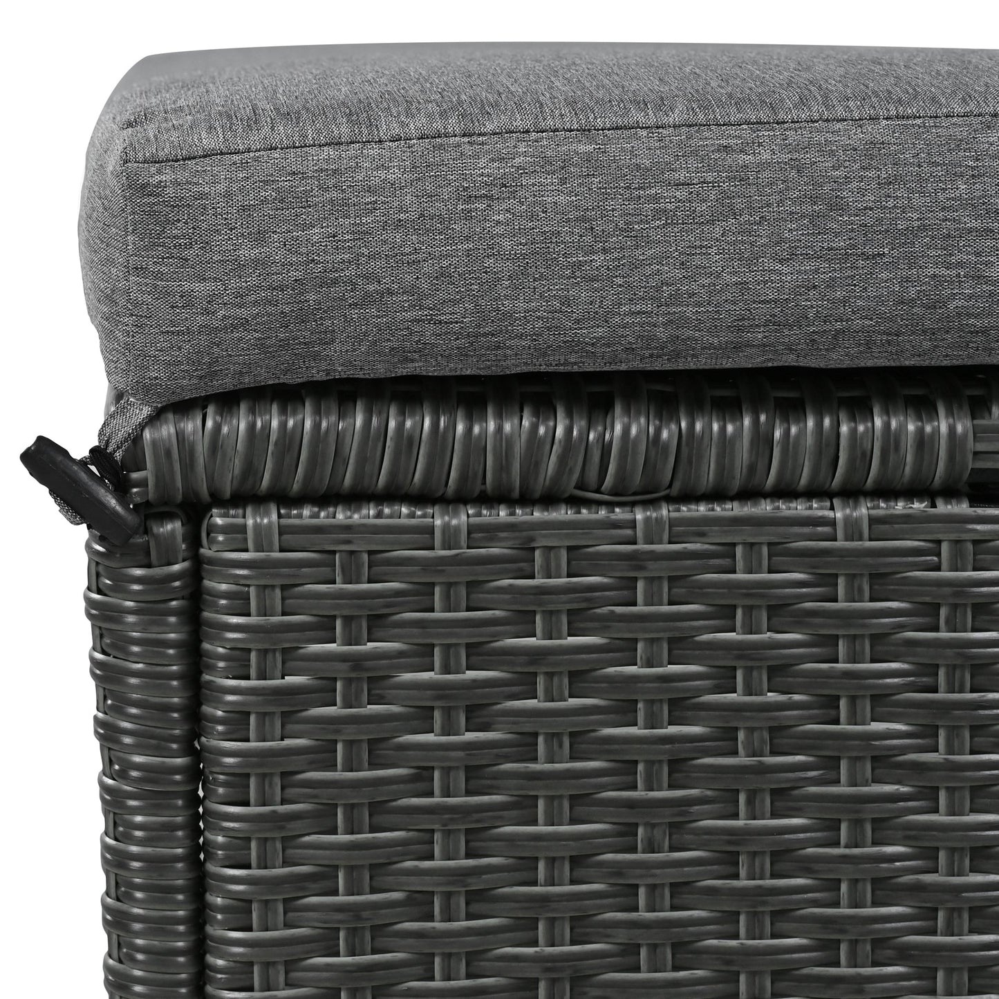 House Of Zazla - Tomax 5-Piece Outdoor Patio Rattan Sofa Set